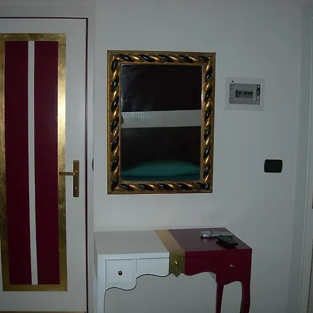 Hotel Due Spade Fidenza Quarto foto